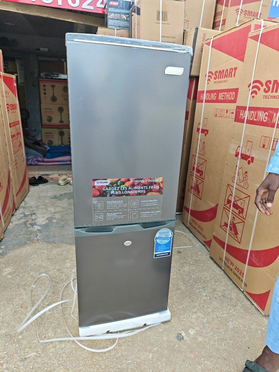 Réfrigérateur smart 136 litre