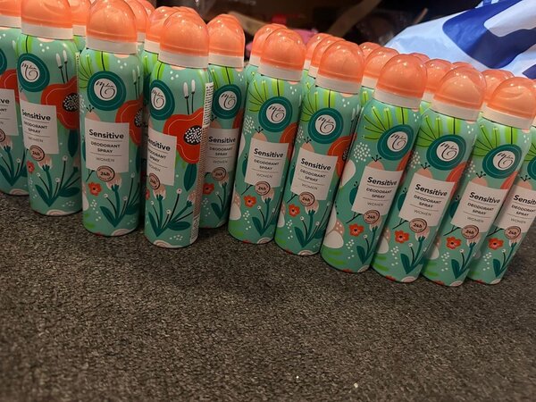 Lot de déodorants assortis