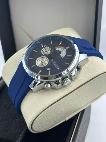 MONTRE LUXE HOMME HILFIGER