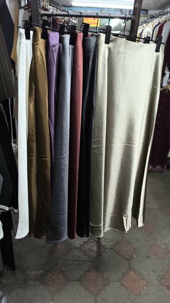 Ткань: ломанный атлас