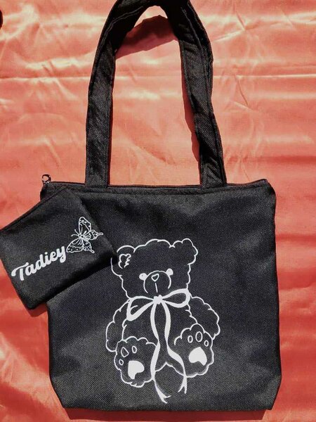 Tote bags