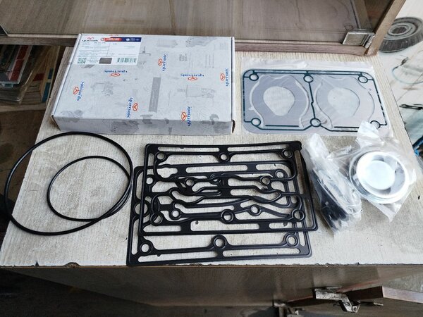 Ремкомплект компрессора турецкий VOLVO D13