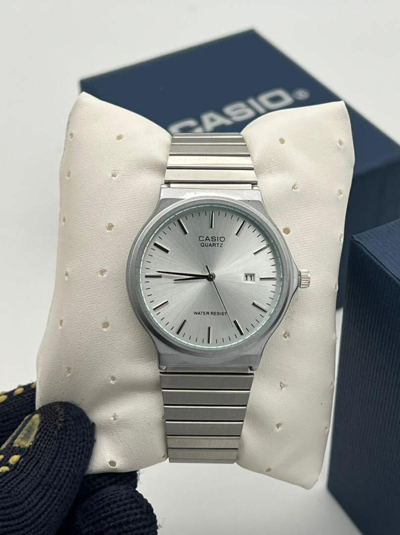 Montre Casio Quartz Élégante