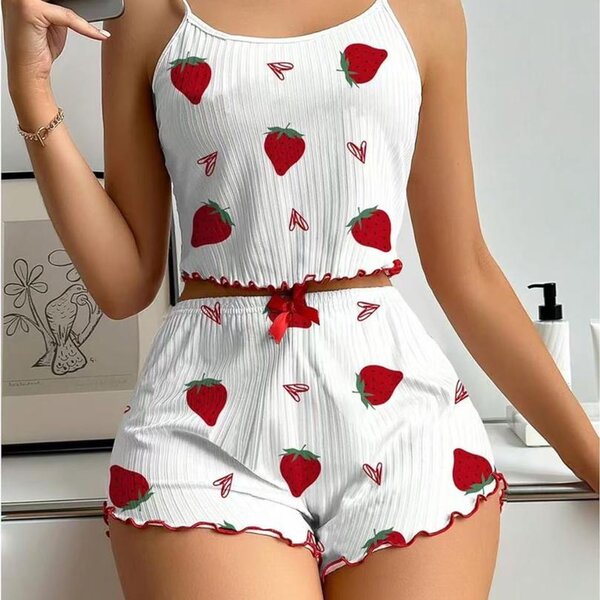 NIGHTWEAR STRAWBERRY