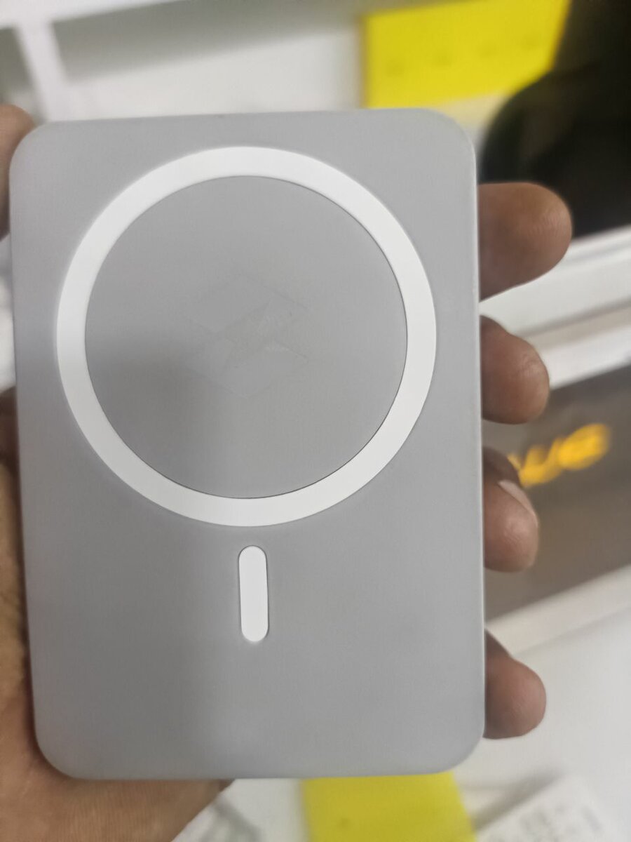 Infinix wireless power bank