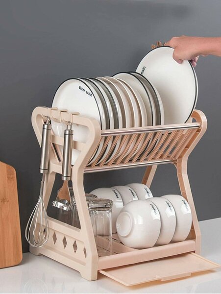 range épices et porte assiettes