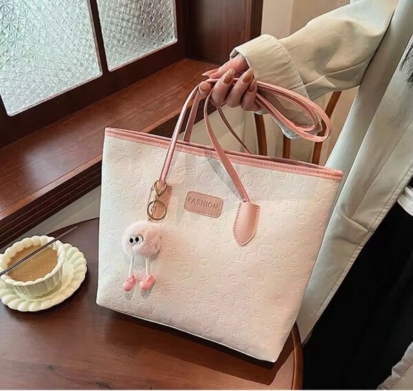 Sac cabas en simili cuir