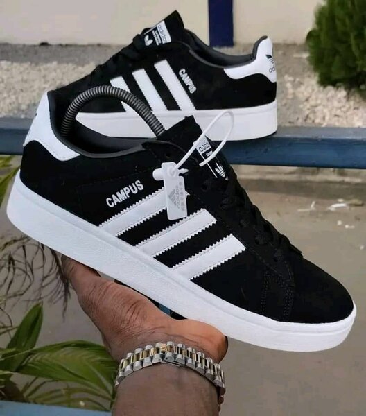 Adidas campus