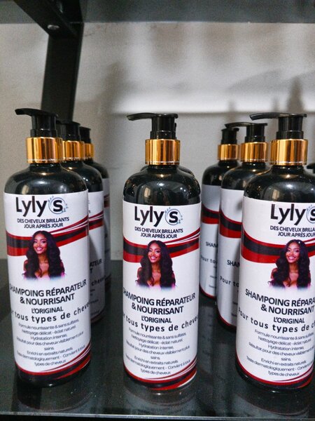 Lyly's Shampoing et démêlant