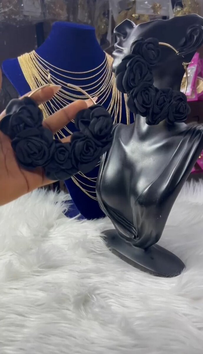 Boucles d'oreilles florales élégantes