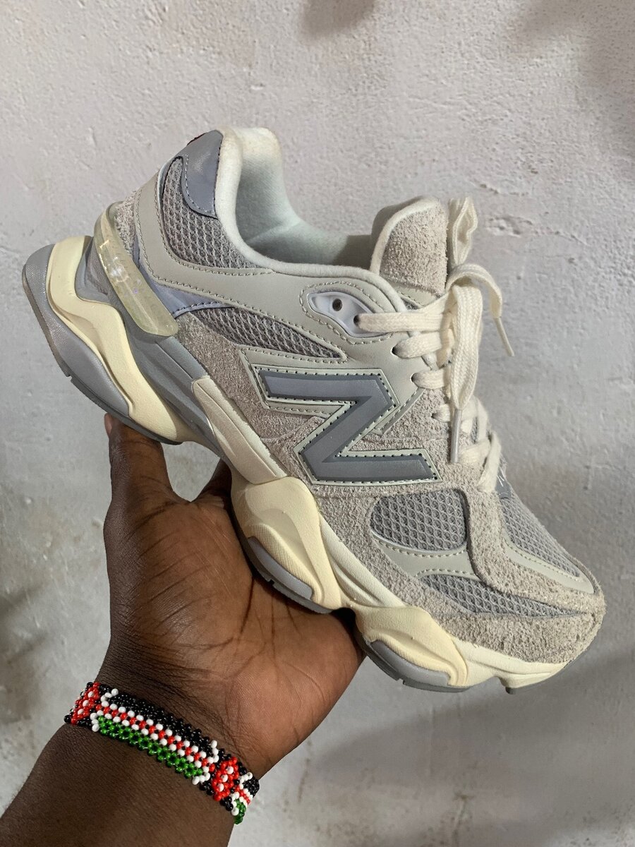 New Balance 9060