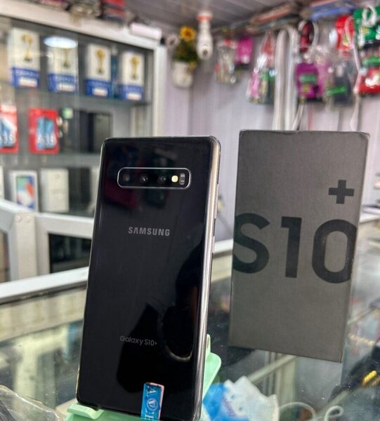 Samsung Galaxy S10+ Noir