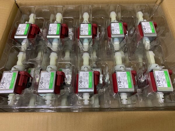 Дозатор для пены или воска (улька)