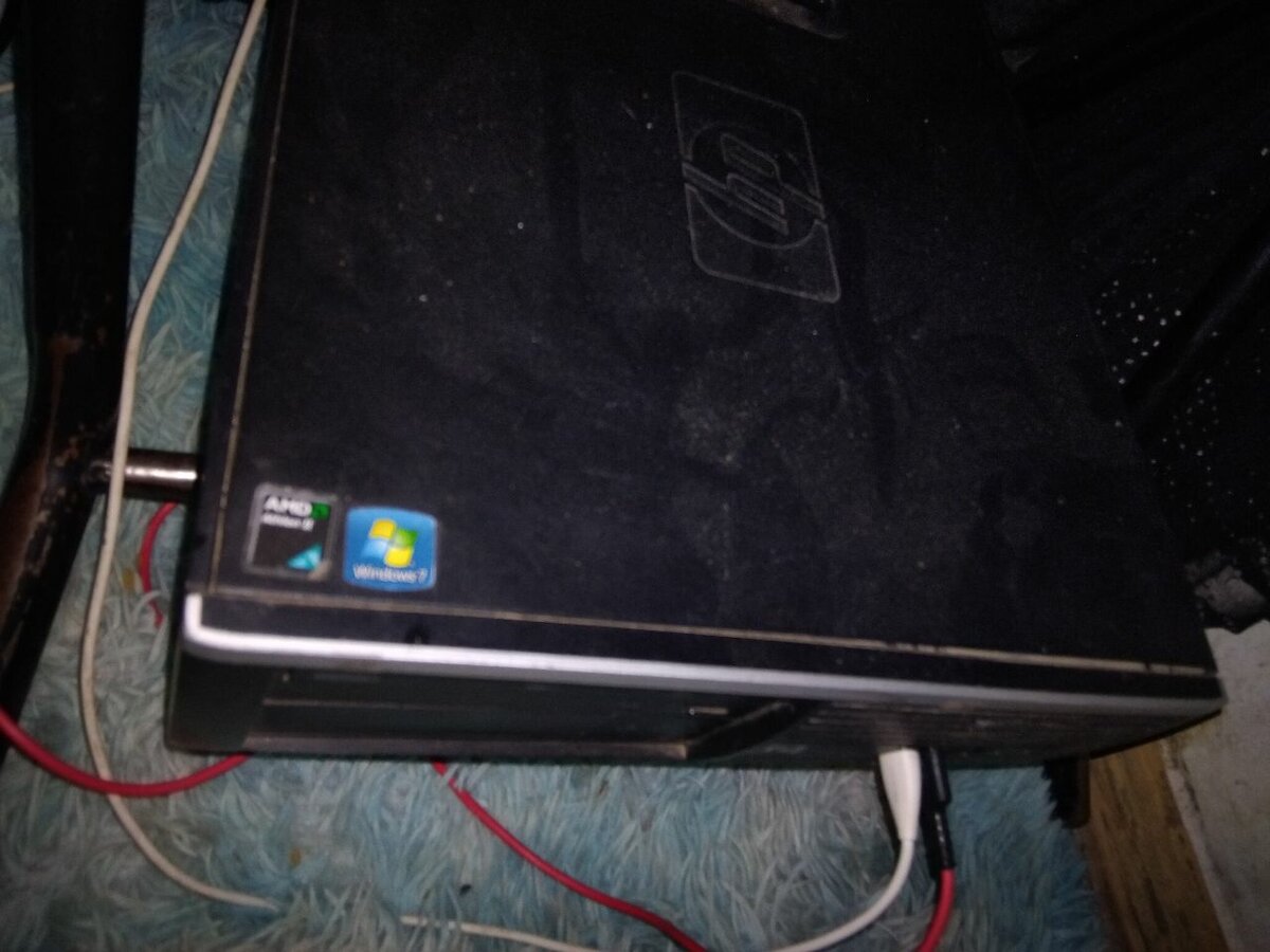 Computer,, 200GB 2GB Ram monitor,mouse,keyboard and all cabl