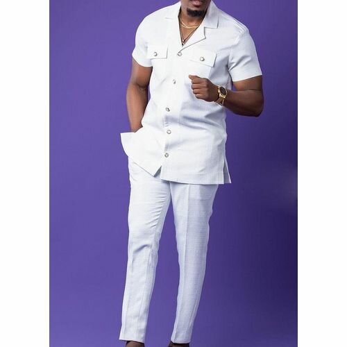 Ensemble élégant homme blanc