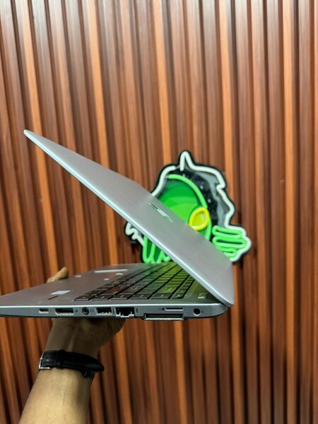 HP EITE BOOK 840 G3 i5