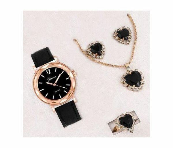 Ensemble colier, montre et bra