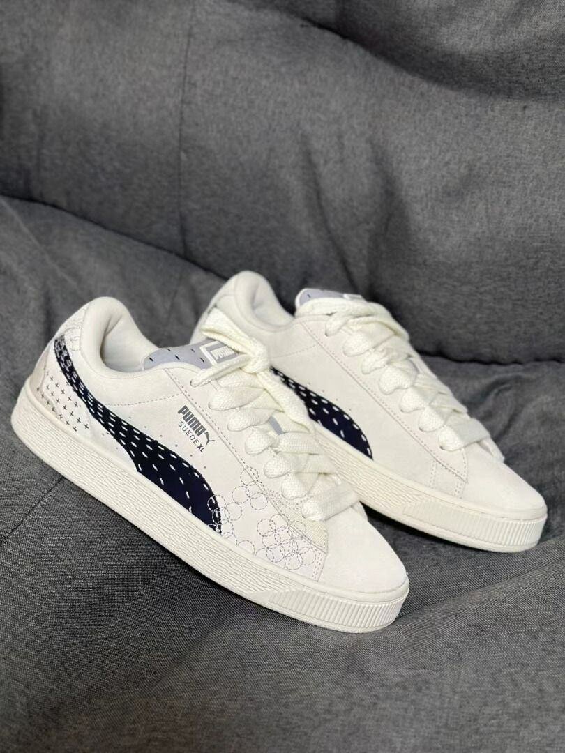 Chaussures puma ( original dans carton )