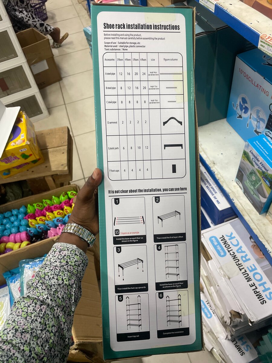 Étagère à chaussures pratique