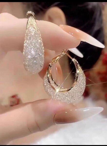 Enchanted _gem_gallery on IG