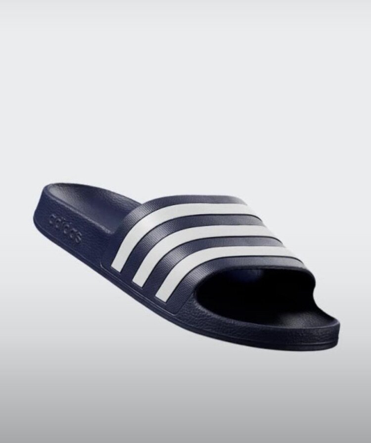 Tongs confortables à rayures