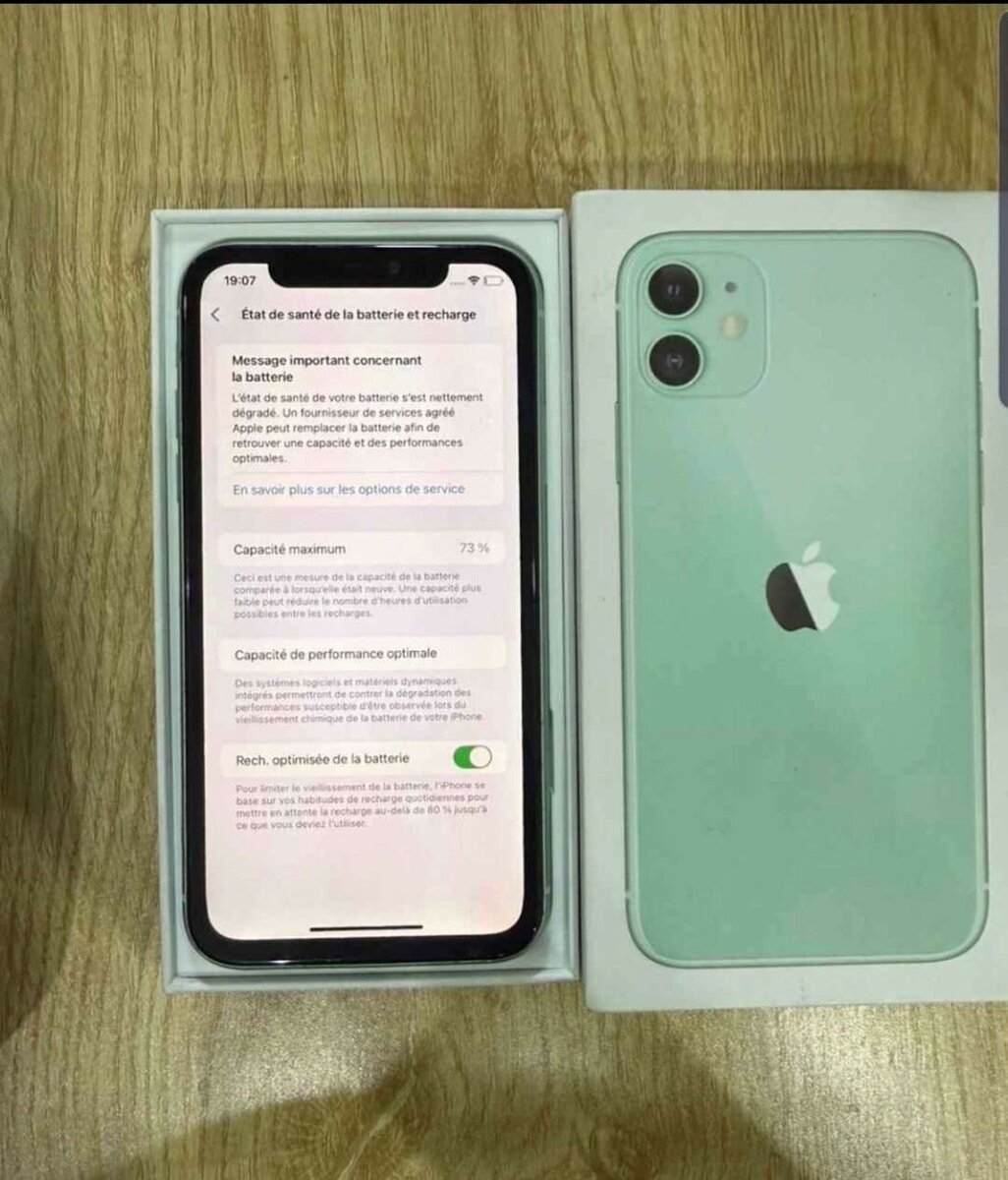 iPhone 11 Vert 64GB