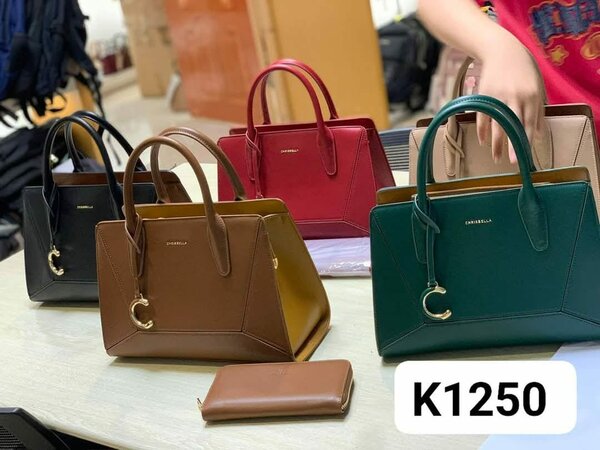 bags of different colors