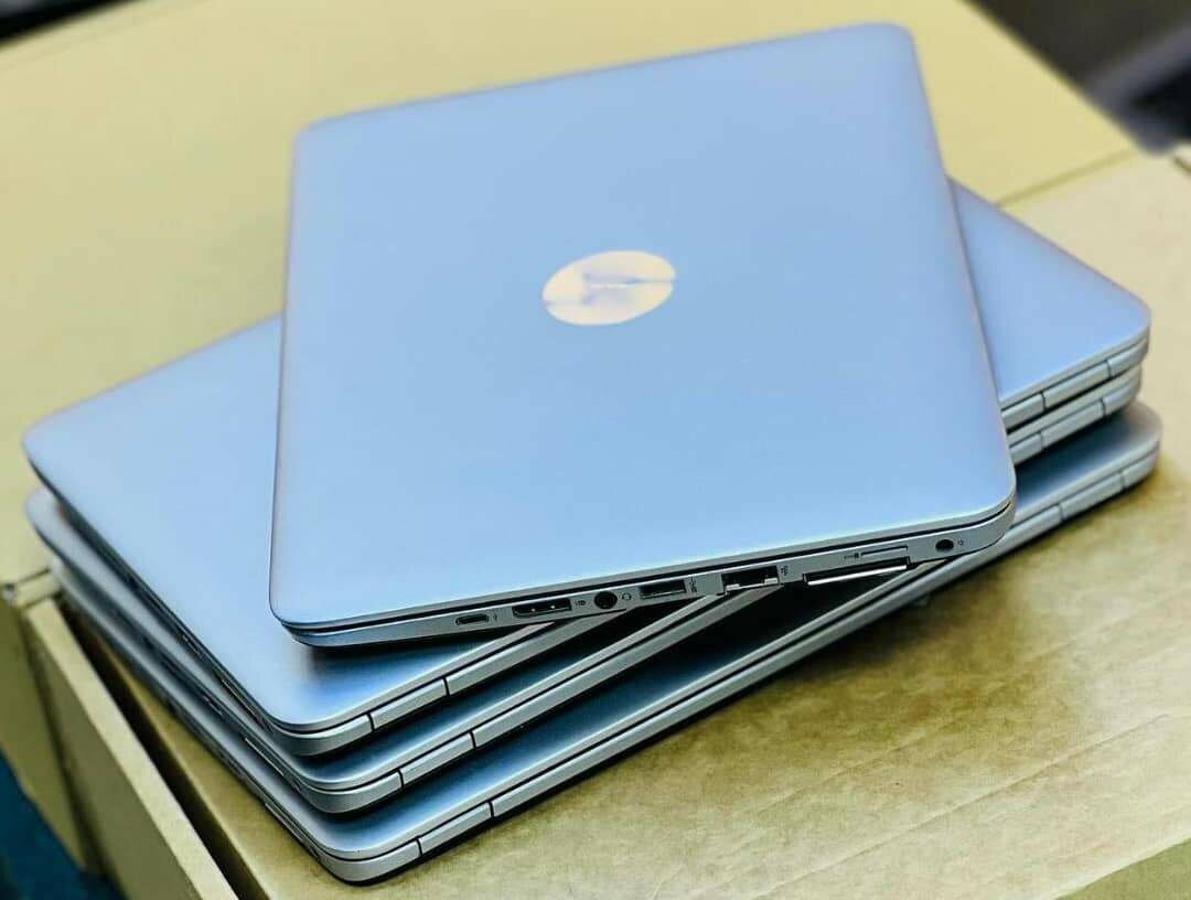 Hp elitebook 820 cor i 5