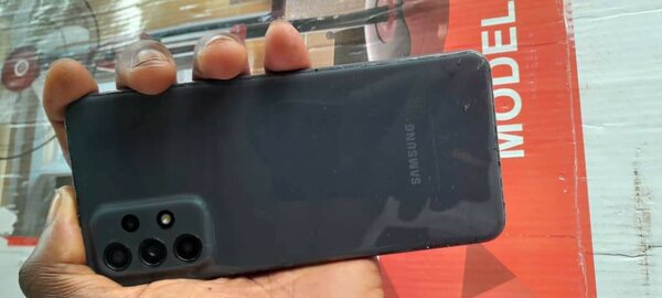 Samsung A23 .64G