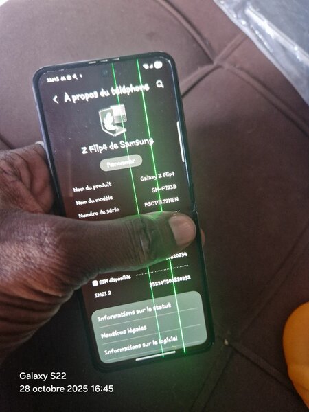 Samsung Galaxy Z Flip4