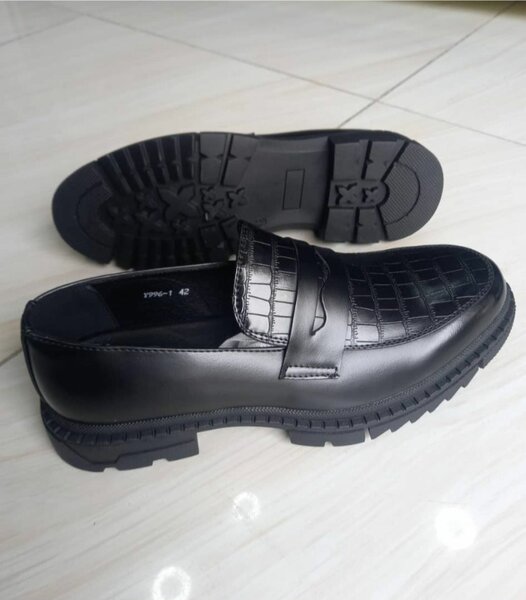 Men's loafers