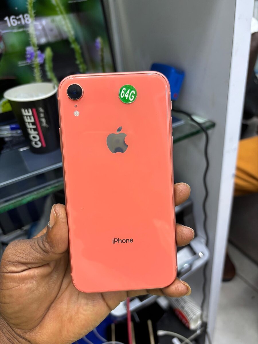 iPhone XR 64GB Corail