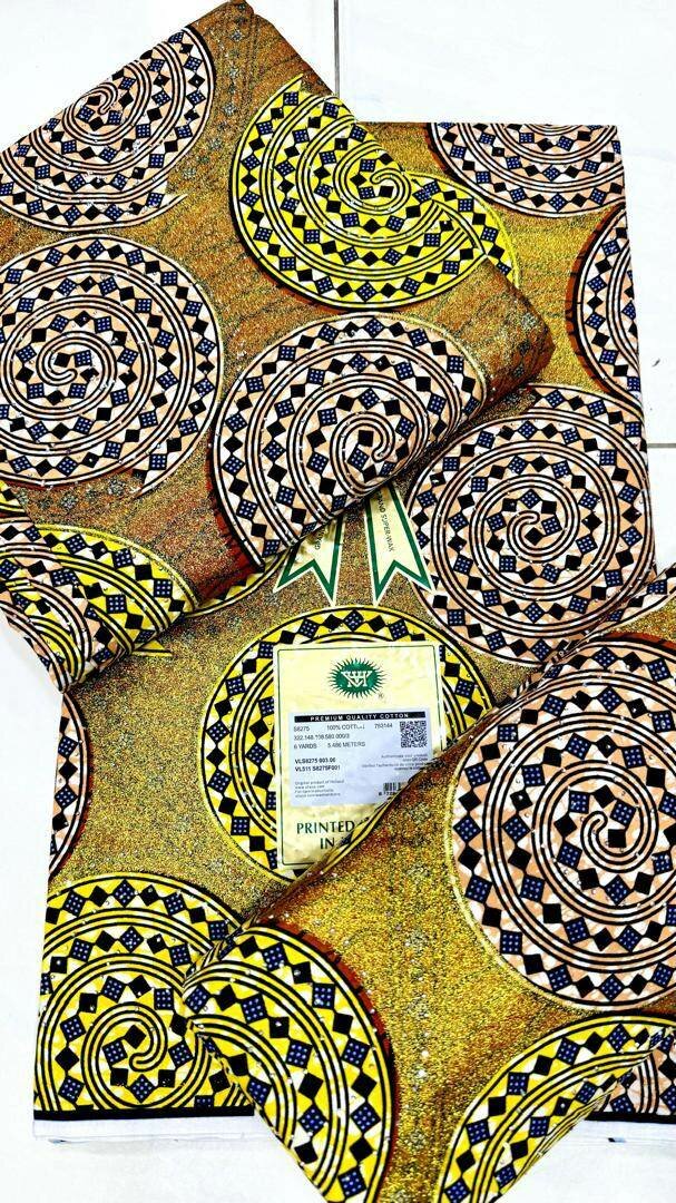 Hollandaise with pearls