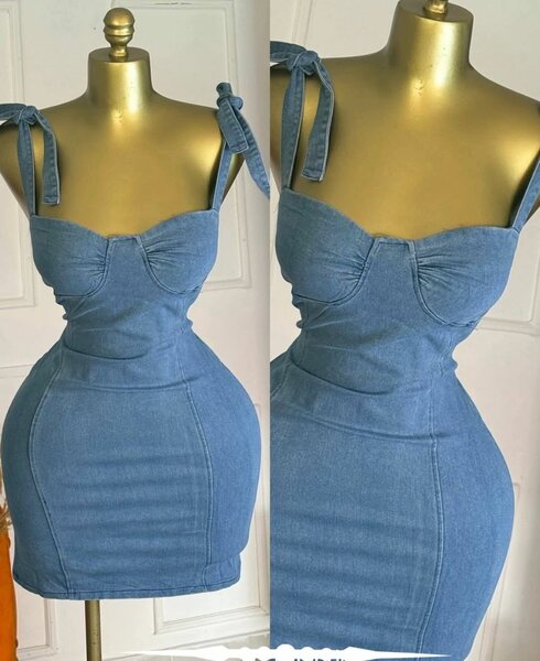 Robe en jean ajustée