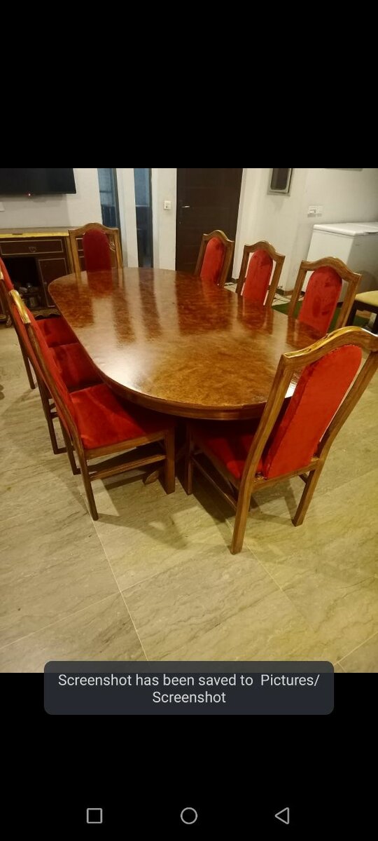 DINNING TABLE WITH 8 CHAIRS used