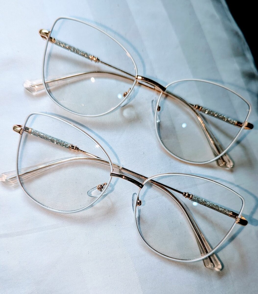 Anti blue light glasses