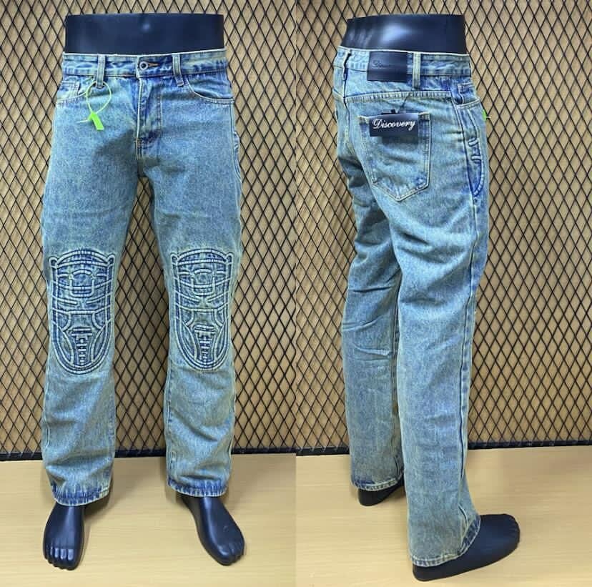 STRAIGHT BOTTOM JEANS