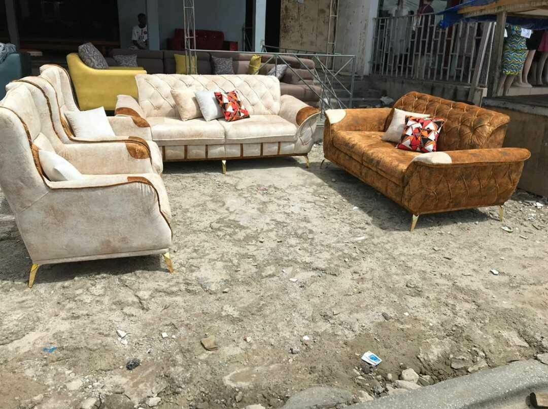 Salon somptueux importé