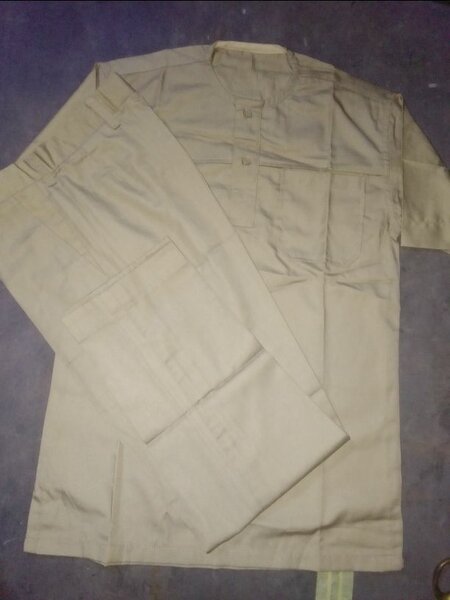 Ensemble kaki pantalon scondai