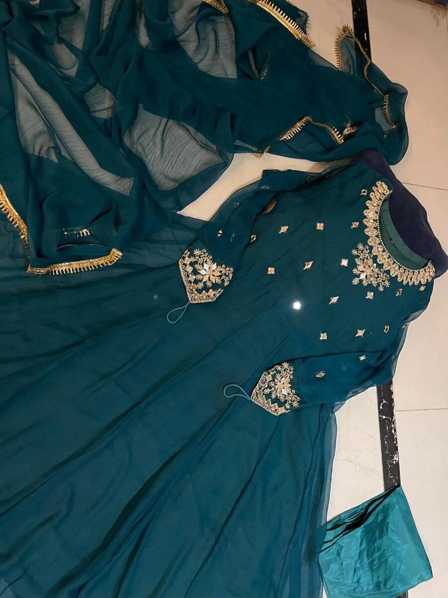 Tilla embd + mirror work 3 pc DC FREE