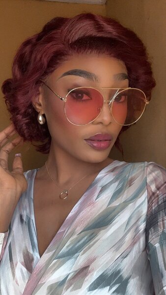 Lunettes de soleil rétro chic