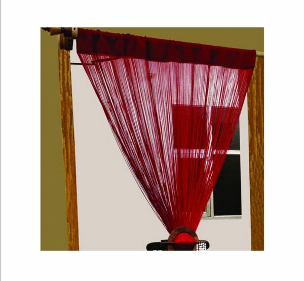 Rideau En Fil Rouge