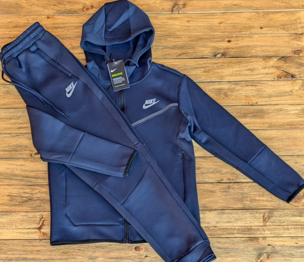 Nike suit