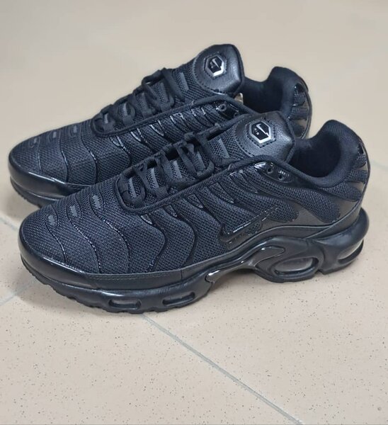 Sneakers Nike TN Noirs