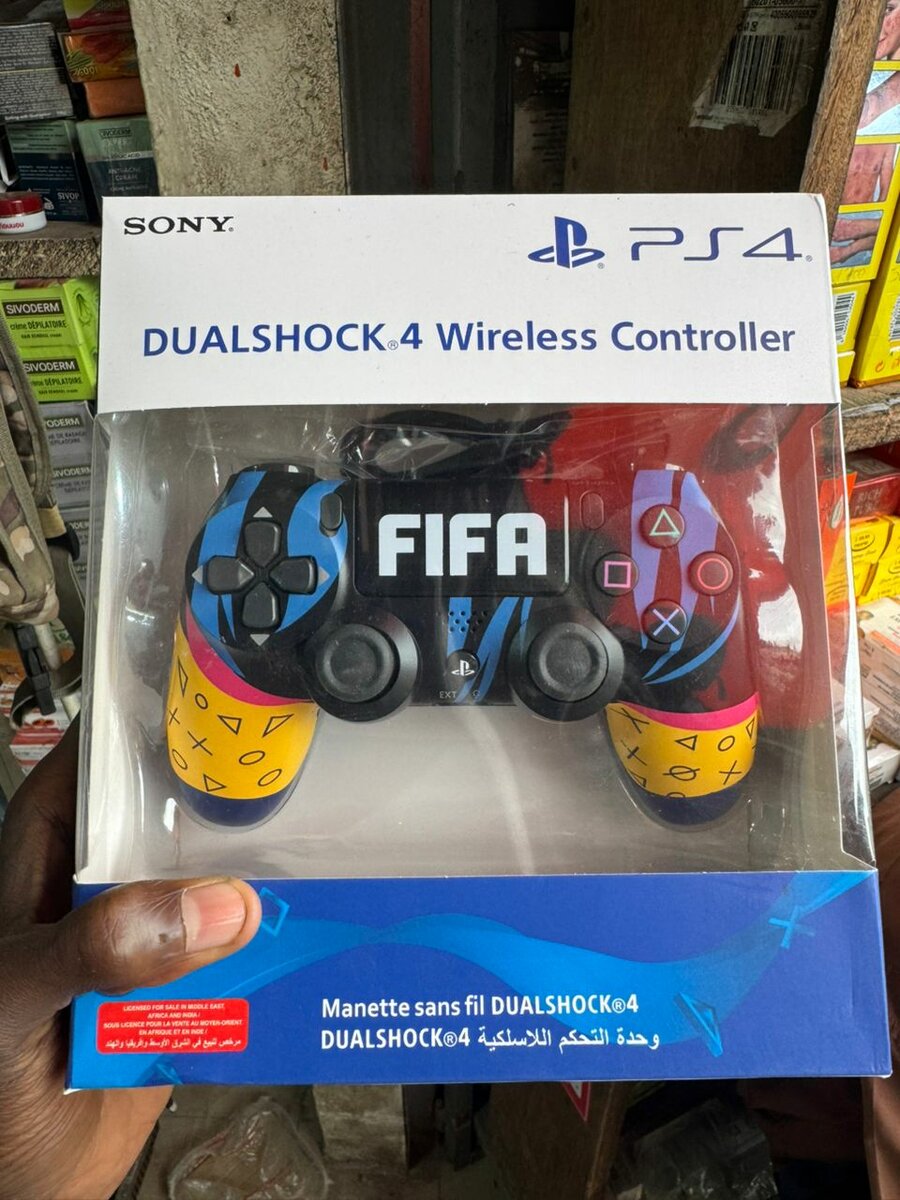 Manette PS4 DualShock4 FIFA