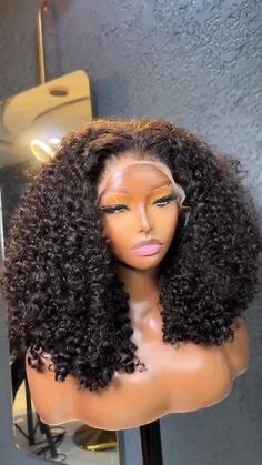 Curly wig