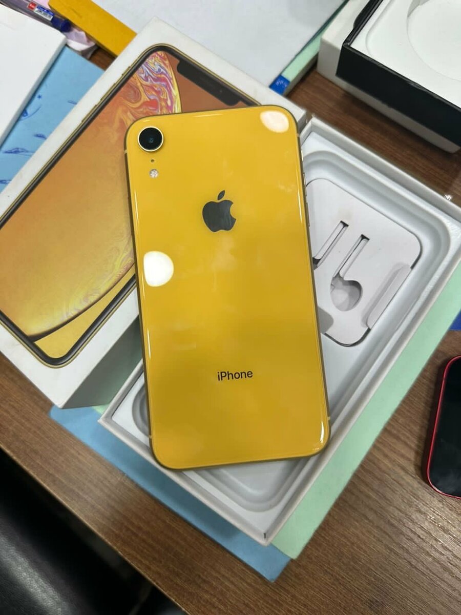 iPhone XR