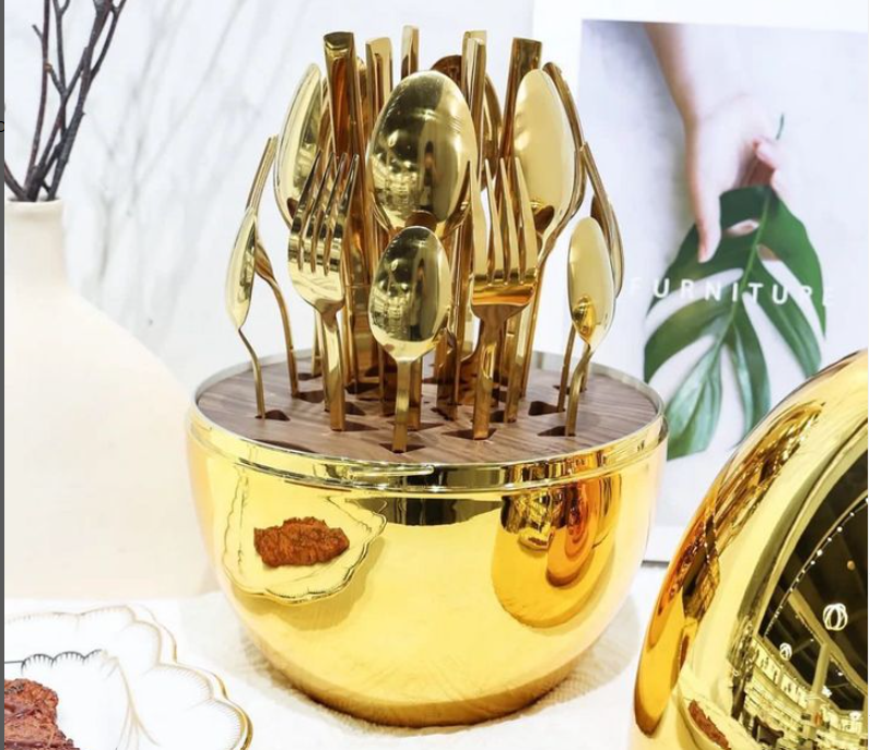 spoon and fork stand