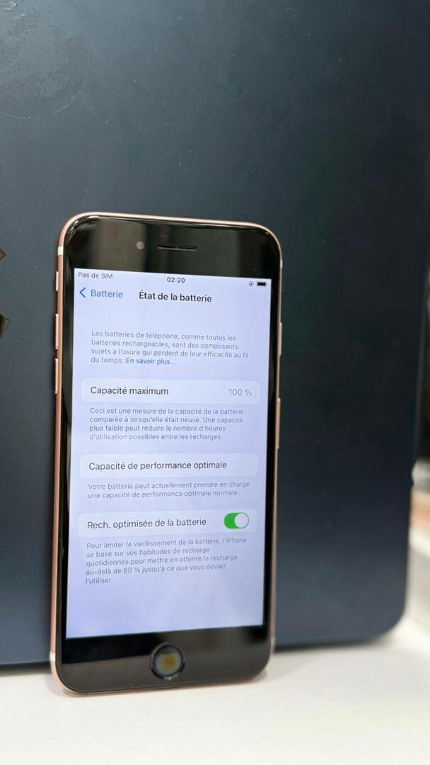 *iphone 7 32g tout passe sauf vibreur : 45,000