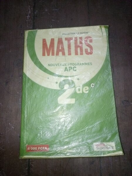 Livre de Mathématiques 2de